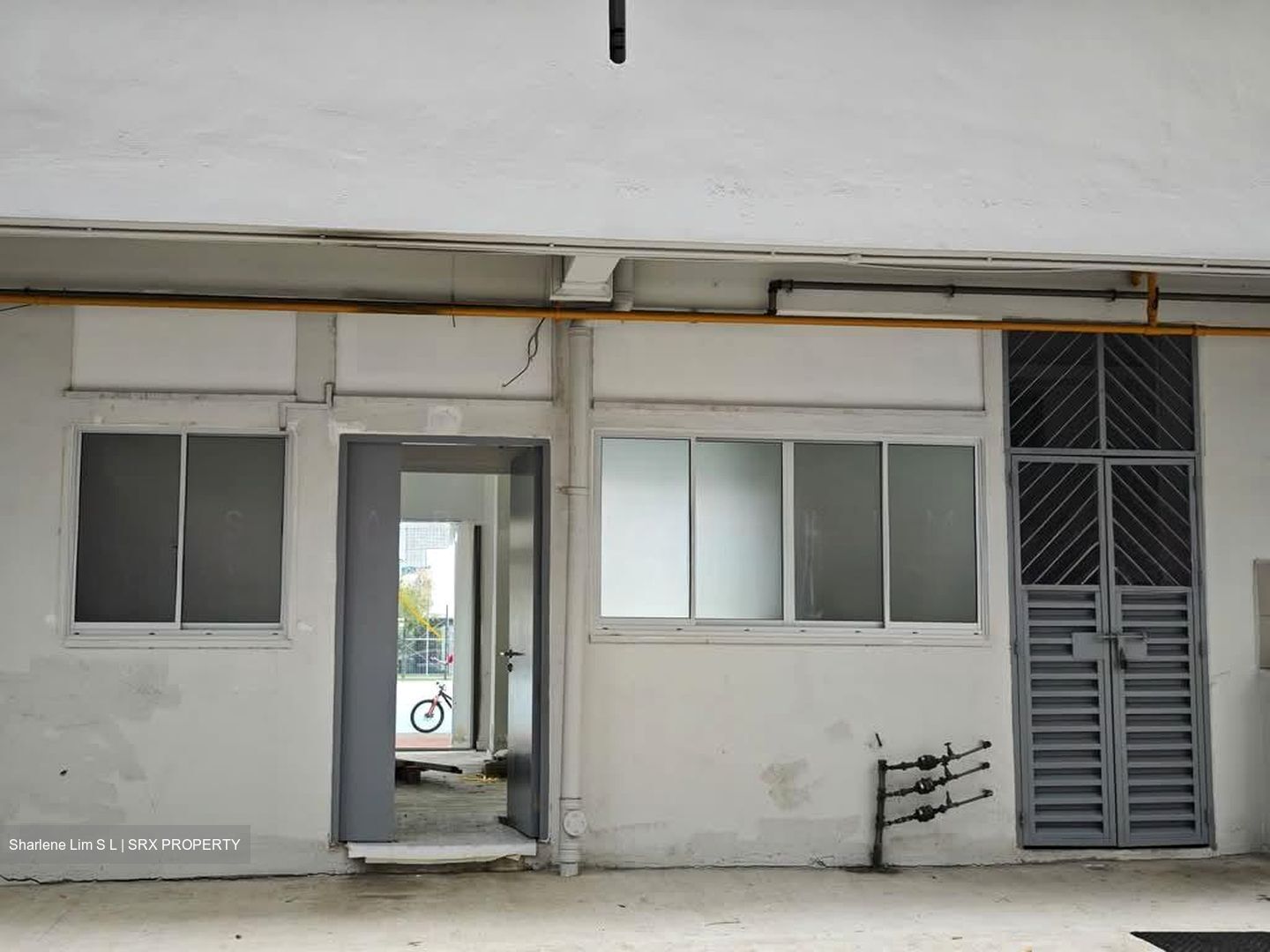 Sims Avenue (D14), Shop House #575904651